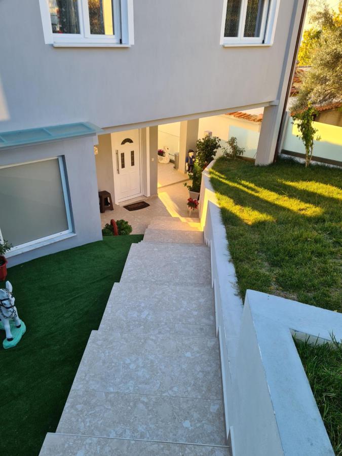 Prínos Loridis View Apartments מראה חיצוני תמונה