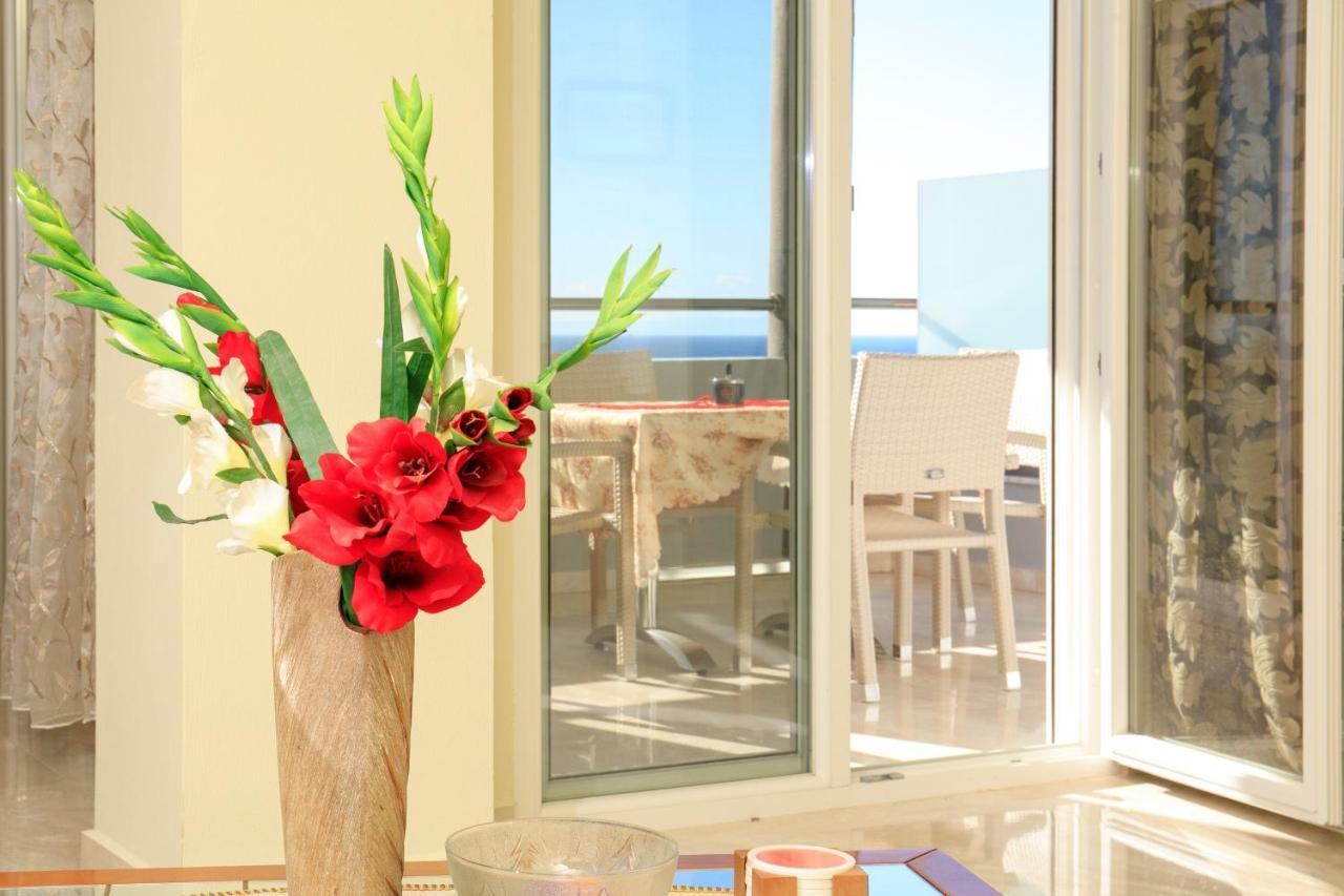 Prínos Loridis View Apartments מראה חיצוני תמונה